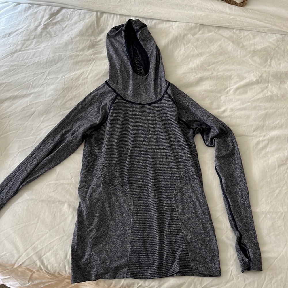 Worn 1 time. New Balance x J. Crew workout top.